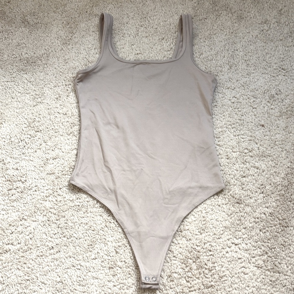 Abercrombie & Fitch Light Brown/ Cream Thong Bodysuit Size Medium